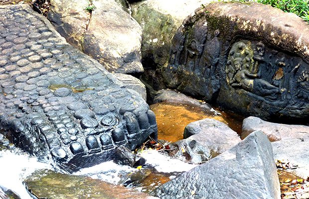 Siem Reap Trekking to Hoian -Hue Vietnam 17 Days